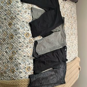 Under armor work out capris!!!